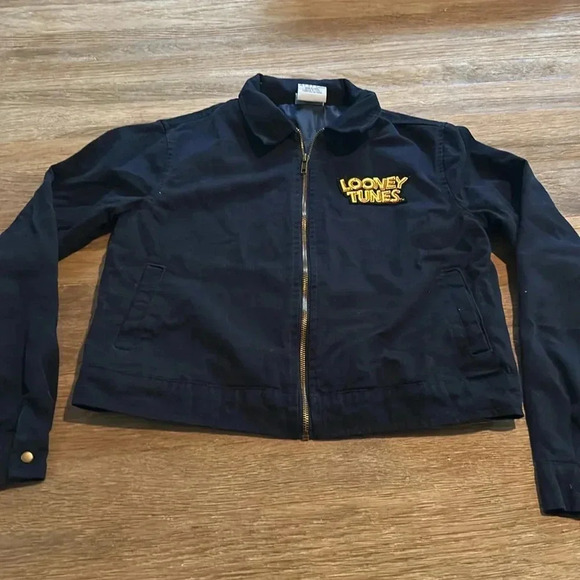Warner Bros Looney Tunes jacket.. - Picture 2 of 11
